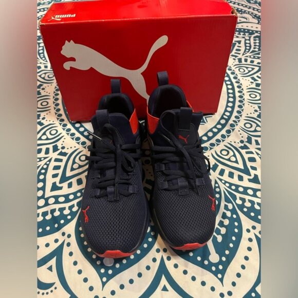 Size 5.5 C PUMA soft foam mesh navy blue & red sneakers Youth sizing - Picture 3 of 6
